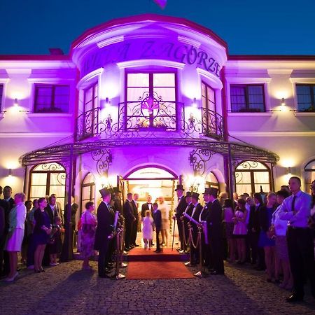 Willa Zagórze Okuniew Exterior foto